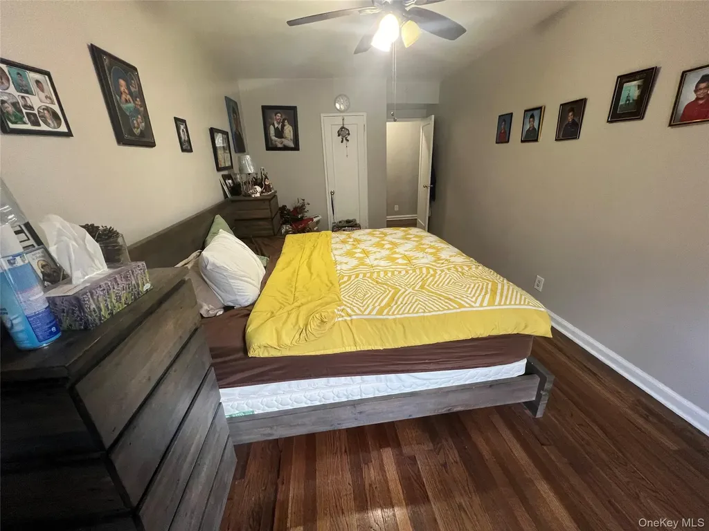 2080 Barnes Avenue Bronx NY 10462