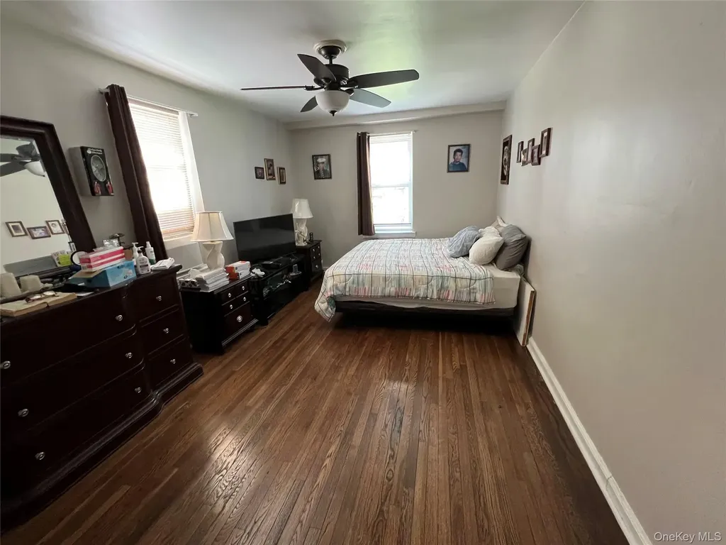 2080 Barnes Avenue Bronx NY 10462