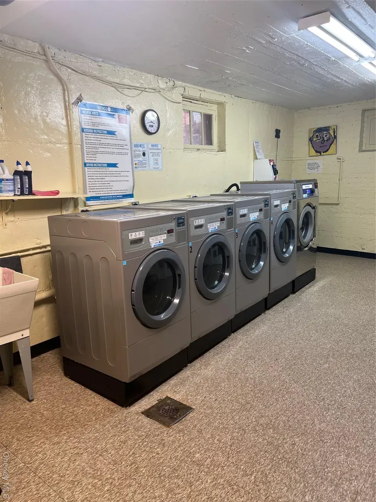 2080 Barnes Avenue Bronx NY 10462