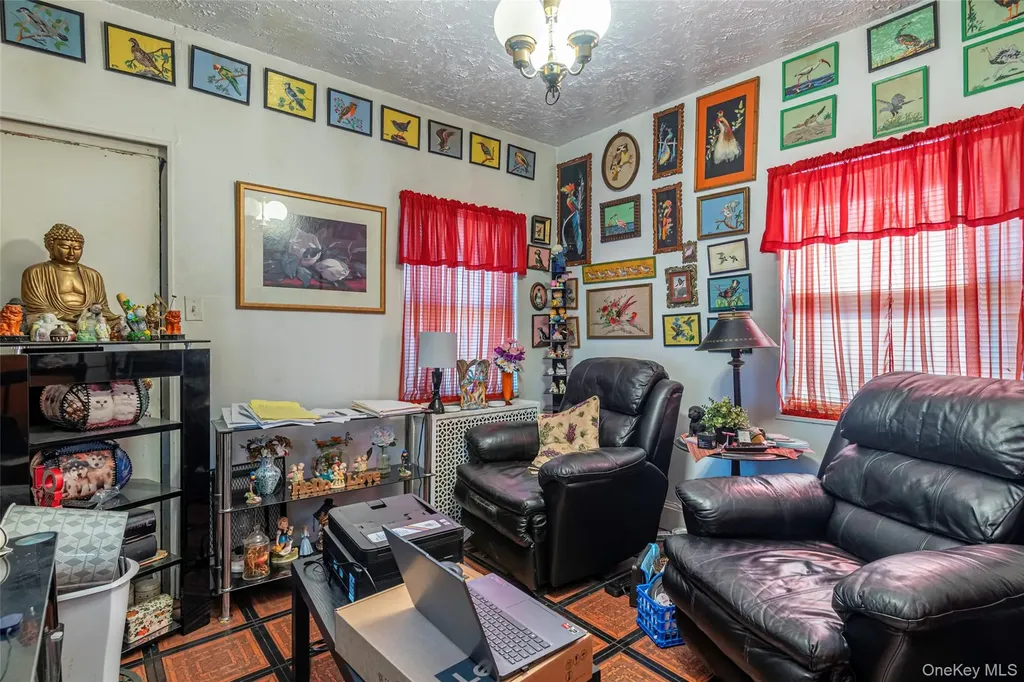 43 Wynsum Avenue Merrick NY 11566