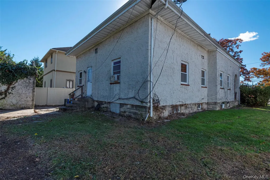43 Wynsum Avenue Merrick NY 11566