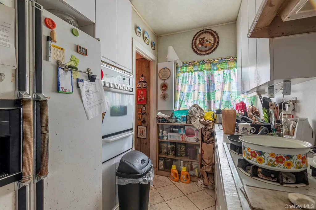 43 Wynsum Avenue Merrick NY 11566