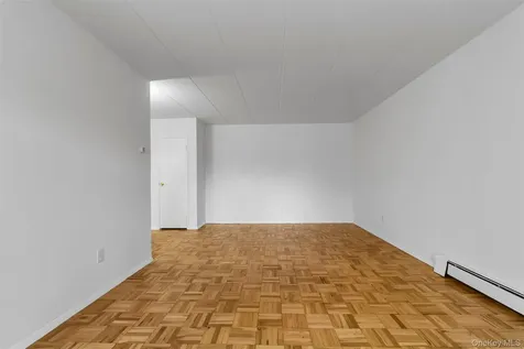 372 Central Park Avenue Scarsdale NY 10583