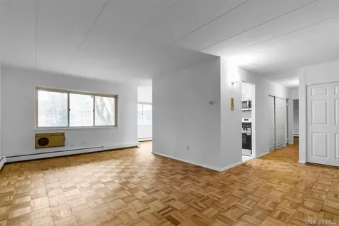 372 Central Park Avenue Scarsdale NY 10583