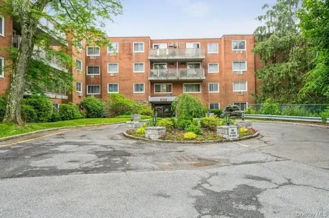 372 Central Park Avenue Scarsdale NY 10583