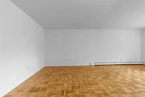 372 Central Park Avenue Scarsdale NY 10583