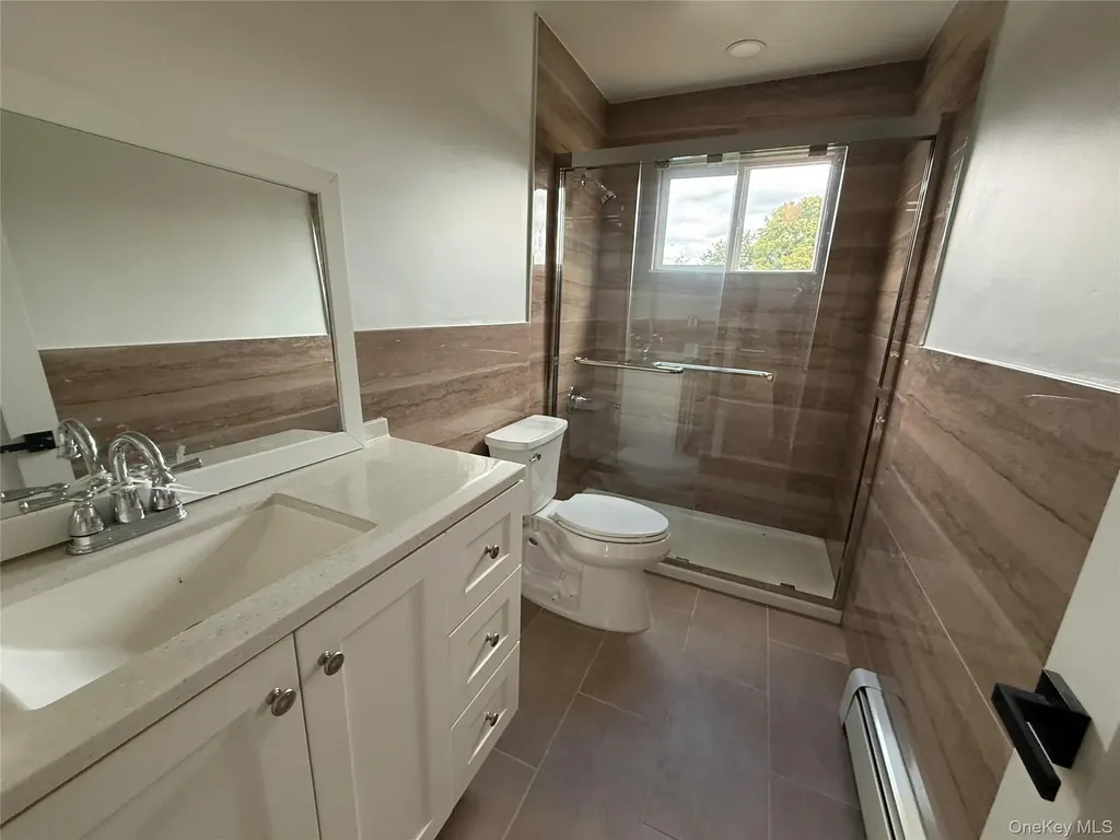 324 Buckingham Road Cedarhurst NY 11516