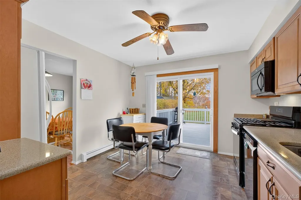 41 Creamery Drive New Windsor NY 12553