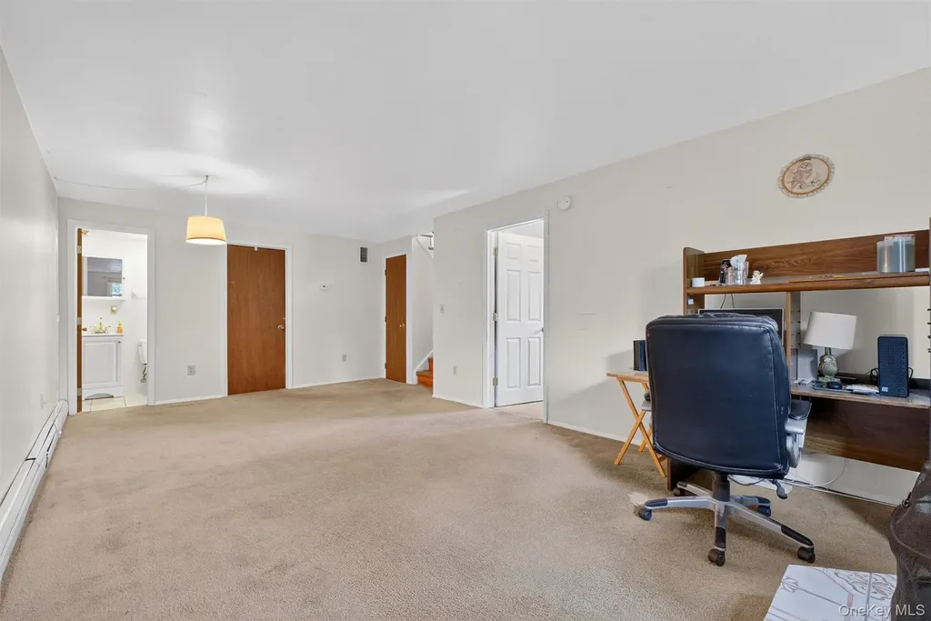 41 Creamery Drive New Windsor NY 12553