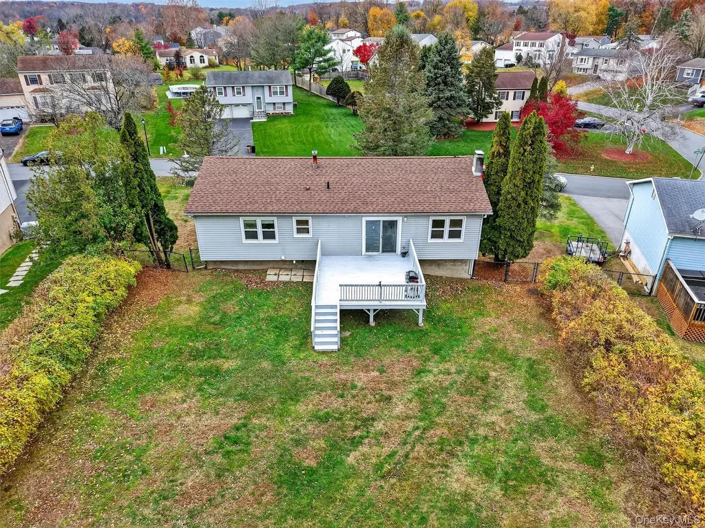 41 Creamery Drive New Windsor NY 12553