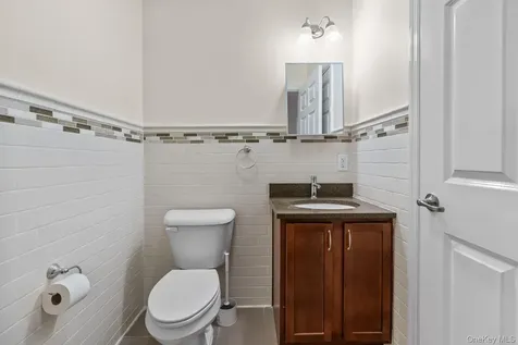 160 Chatterton Avenue White Plains NY 10606