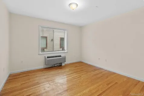 160 Chatterton Avenue White Plains NY 10606