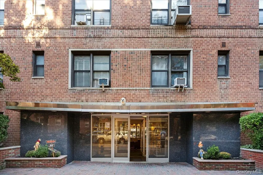 110-45 71st Road Forest Hills NY 11375