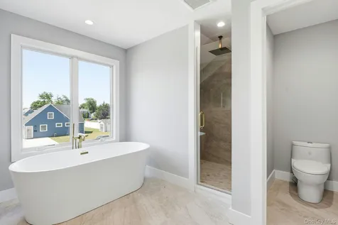 37 Star Lane Levittown NY 11756