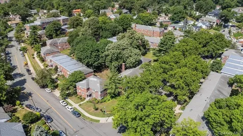 87-44 Marengo Street Holliswood NY 11423