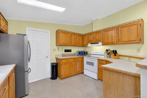 54 Fourth Drive Hyde Park NY 12538