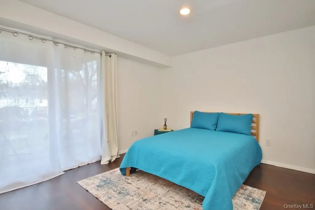 902 Williamsburg Drive Mahopac NY 10541