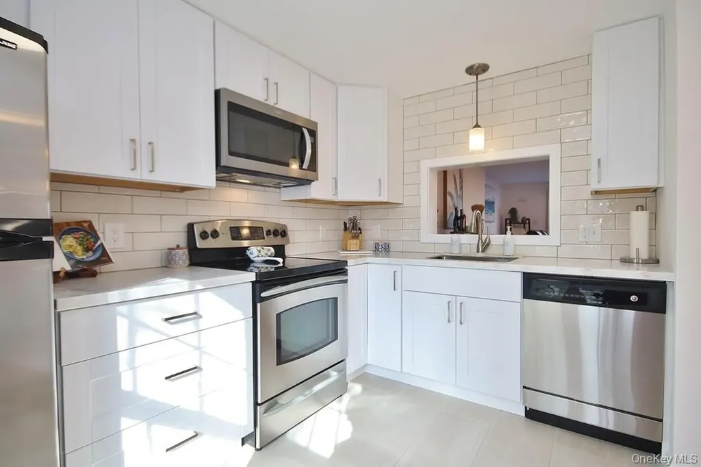 902 Williamsburg Drive Mahopac NY 10541