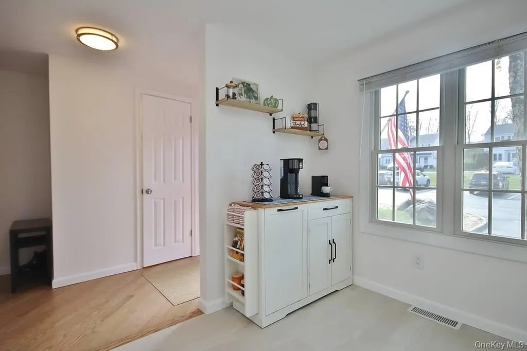 902 Williamsburg Drive Mahopac NY 10541