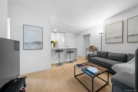301 W 53rd Street New York (manhattan) NY 10019