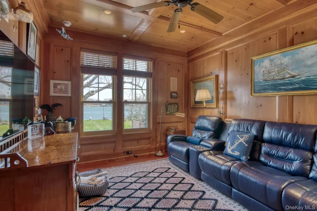 60 Bay View Drive E Sag Harbor NY 11963