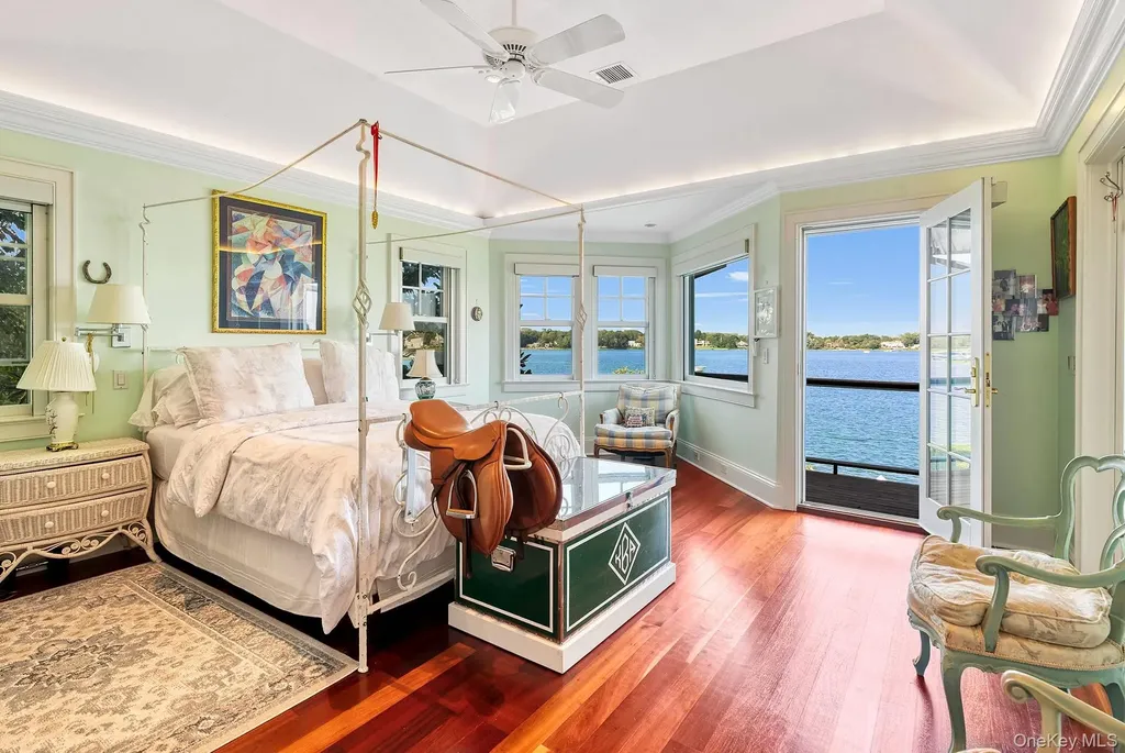 60 Bay View Drive E Sag Harbor NY 11963