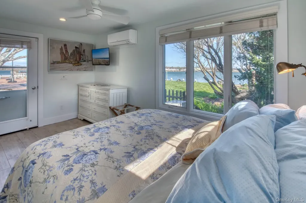60 Bay View Drive E Sag Harbor NY 11963