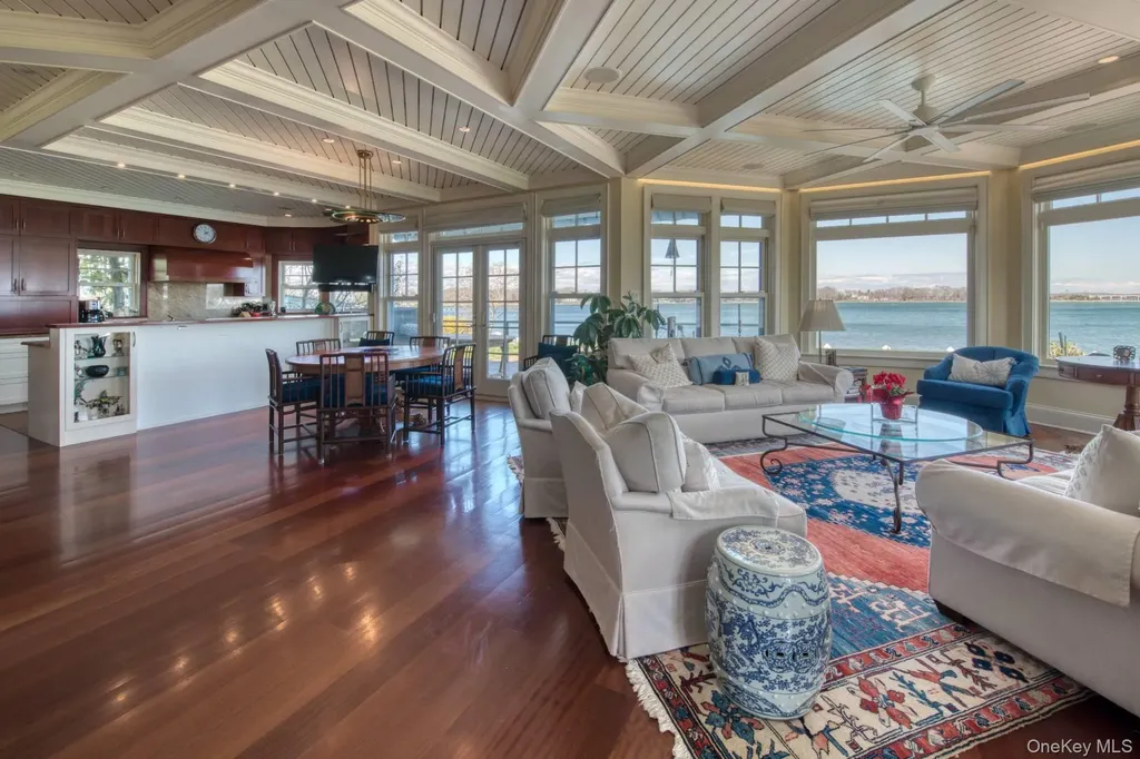 60 Bay View Drive E Sag Harbor NY 11963
