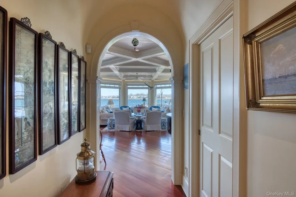 60 Bay View Drive E Sag Harbor NY 11963