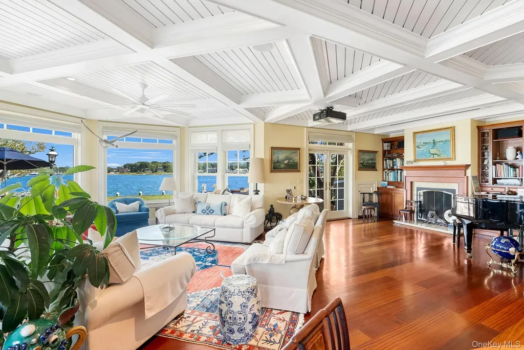 60 Bay View Drive E Sag Harbor NY 11963
