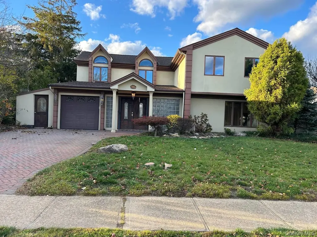 3200 Lydia Lane Bellmore NY 11710