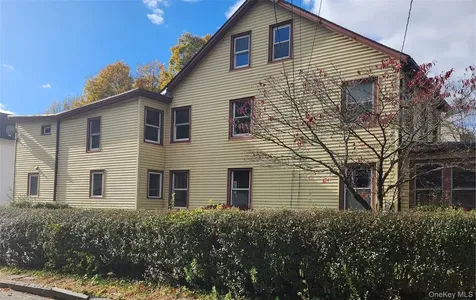 19 Grove Street Beacon NY 12508