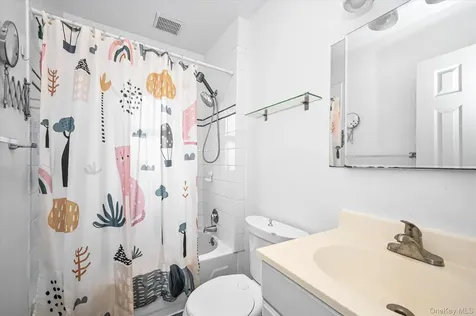 32-28 202nd Street Bayside NY 11361