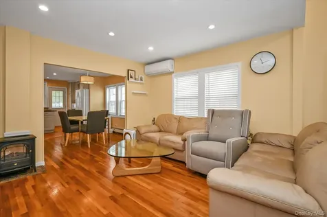 32-28 202nd Street Bayside NY 11361