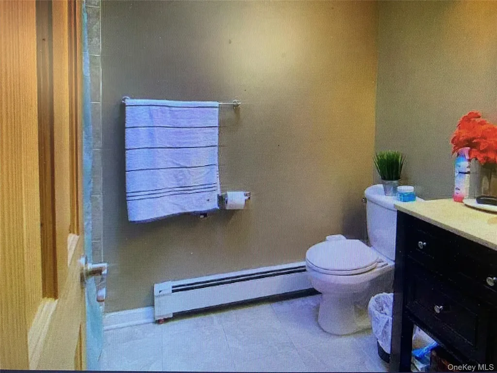 54 Robert Street Freeport NY 11520