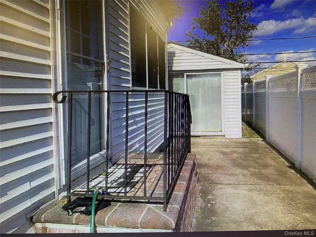 54 Robert Street Freeport NY 11520