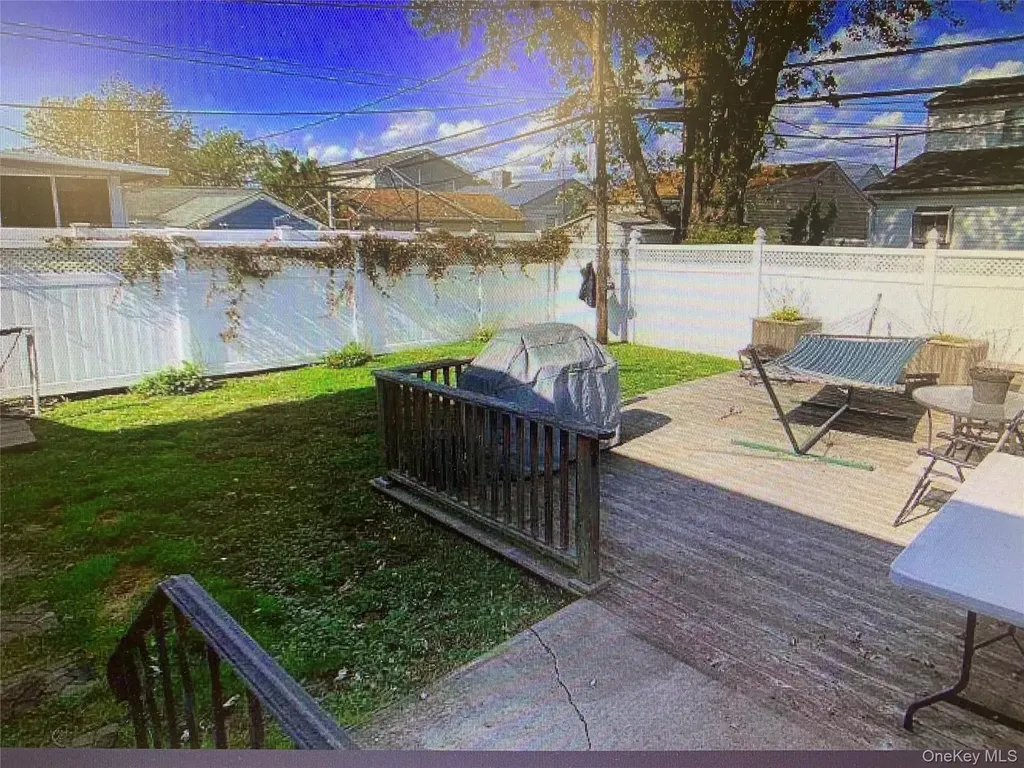 54 Robert Street Freeport NY 11520