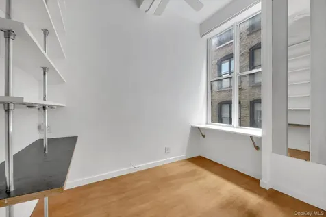 121 W 17th Street New York (manhattan) NY 10011