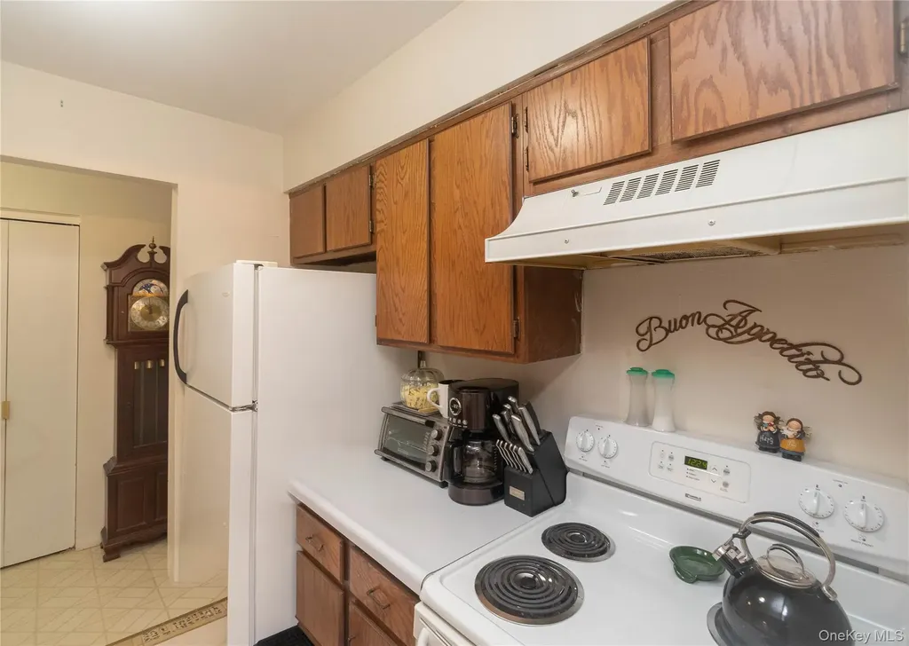1003 Cherry Hill Drive Poughkeepsie NY 12603