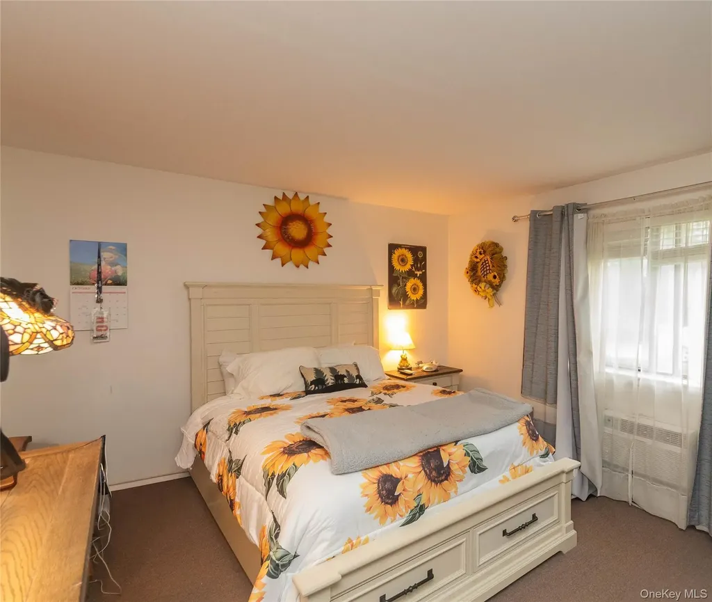 1003 Cherry Hill Drive Poughkeepsie NY 12603