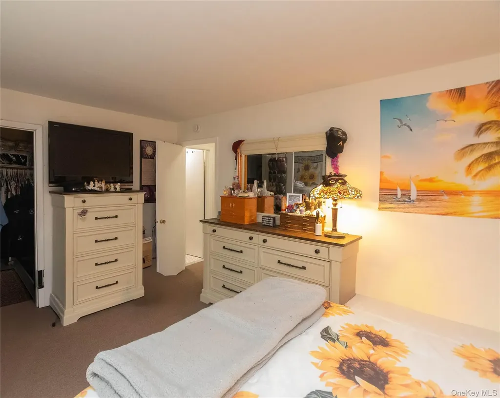 1003 Cherry Hill Drive Poughkeepsie NY 12603