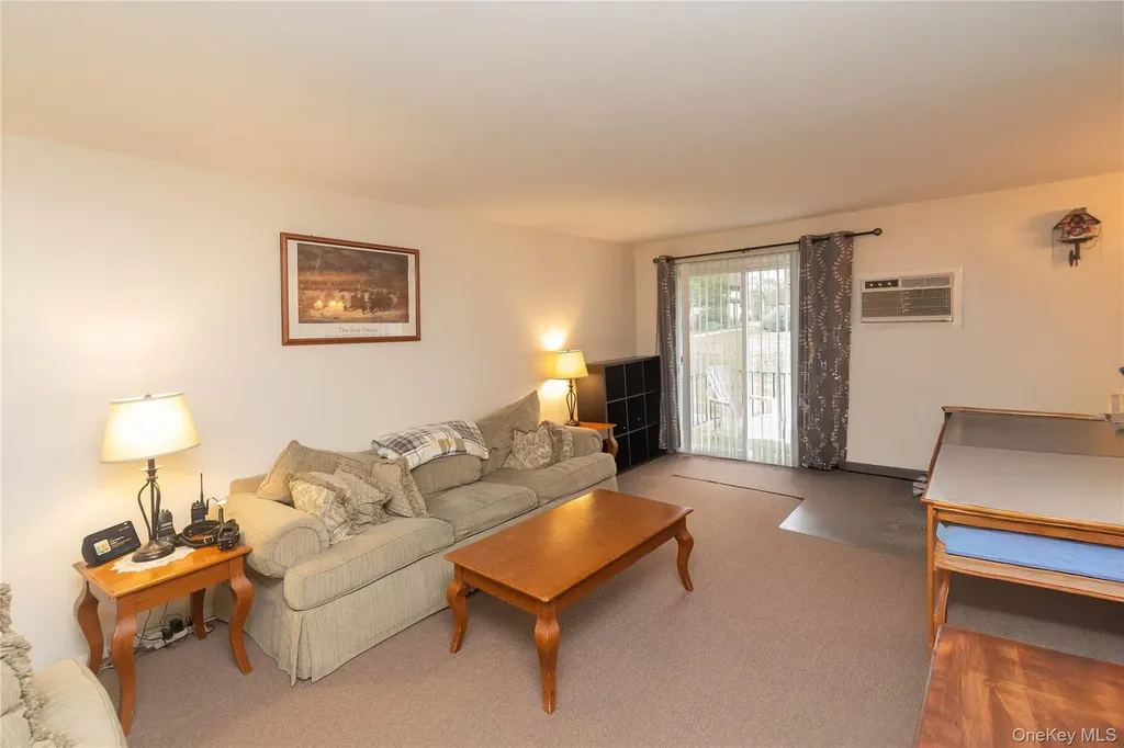 1003 Cherry Hill Drive Poughkeepsie NY 12603