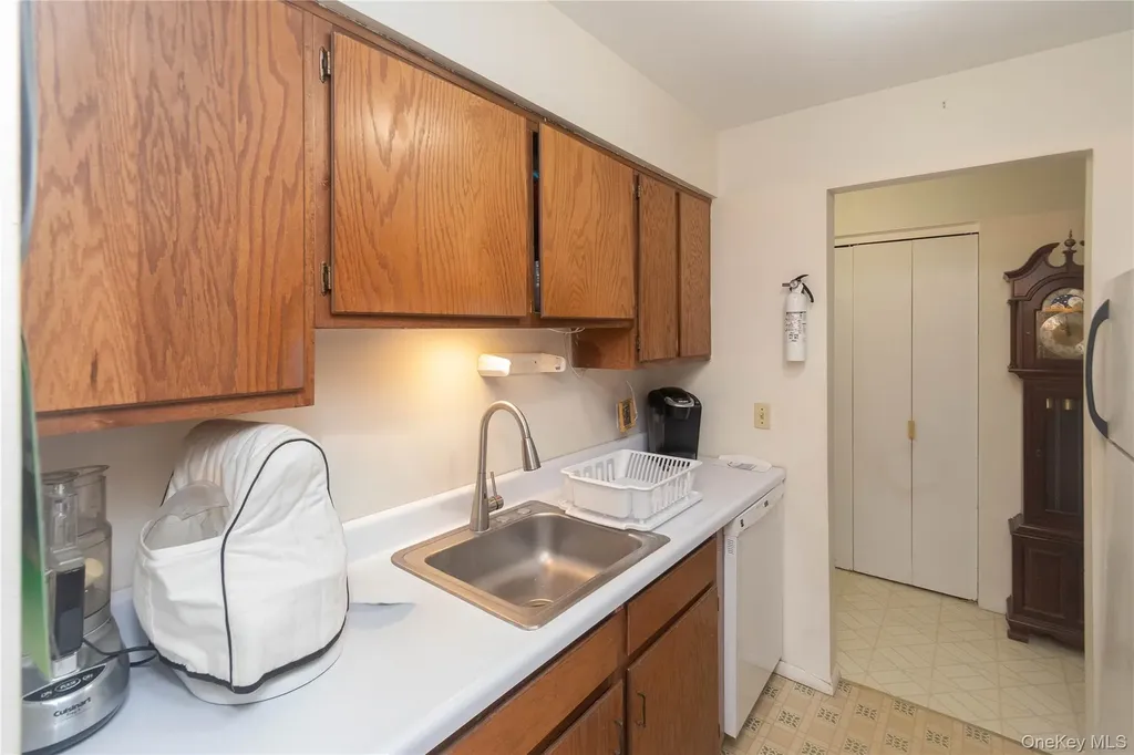 1003 Cherry Hill Drive Poughkeepsie NY 12603