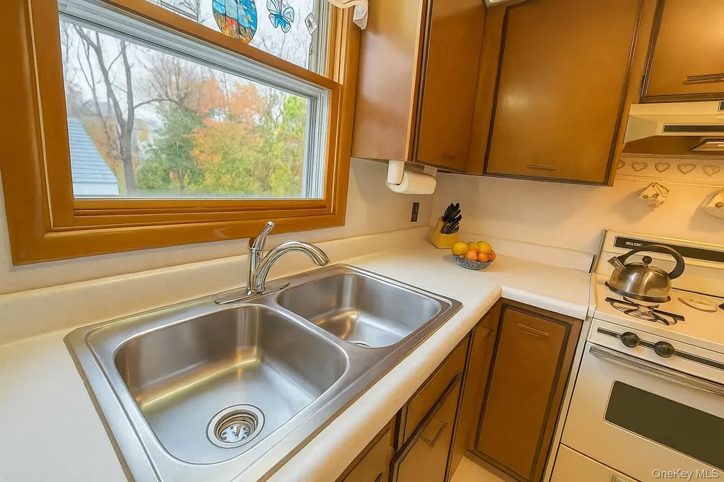 14 Knox Avenue Middletown NY 10940