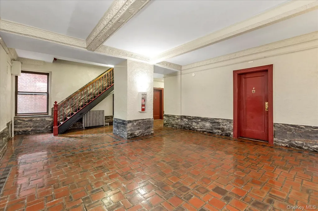 160-15 Powells Cove Boulevard Beechhurst NY 11357