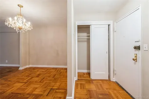 50 White Oak Street New Rochelle NY 10801