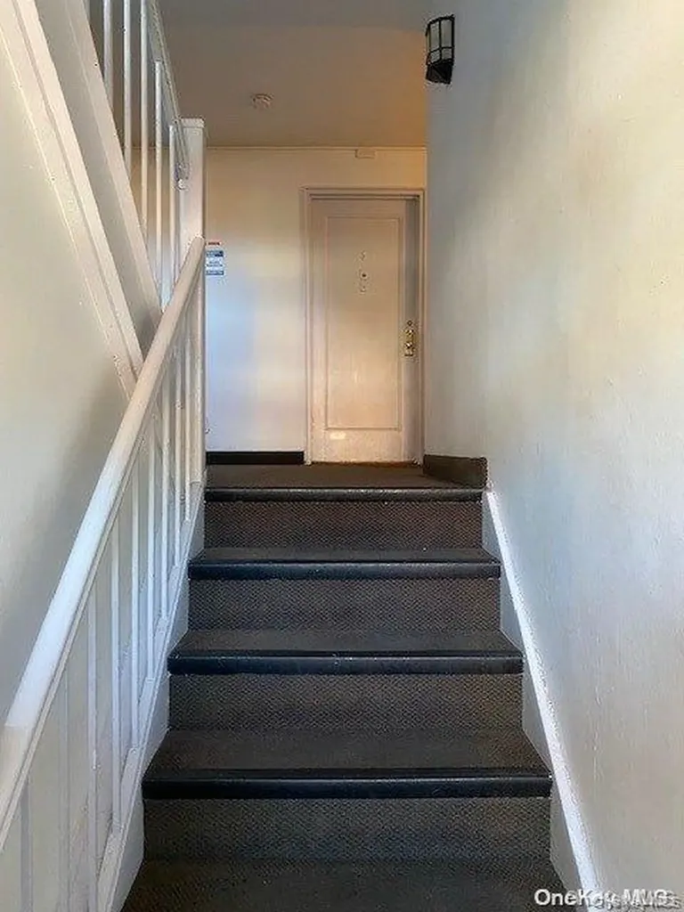80 Gibson Boulevard Valley Stream NY 11581