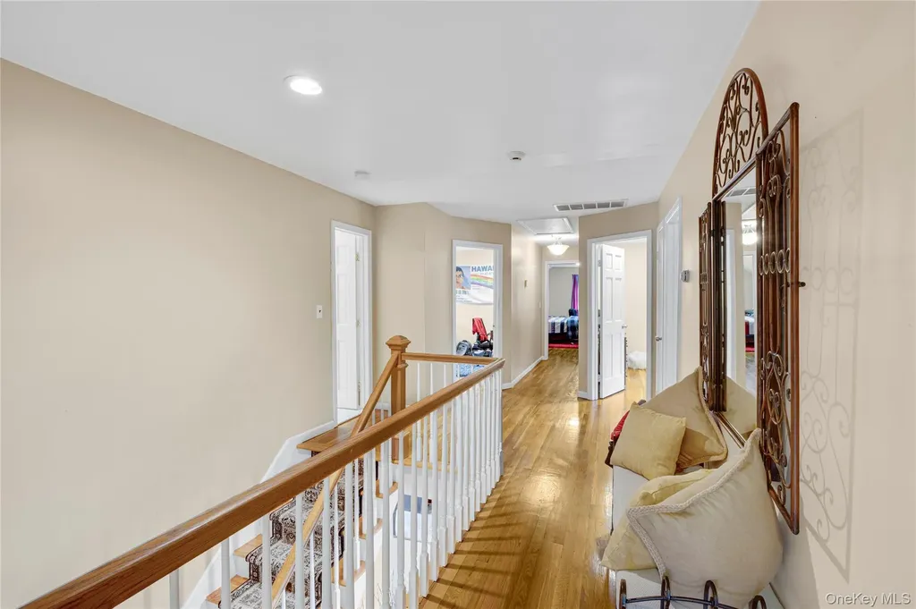 37 Peppermill Lane Dix Hills NY 11746