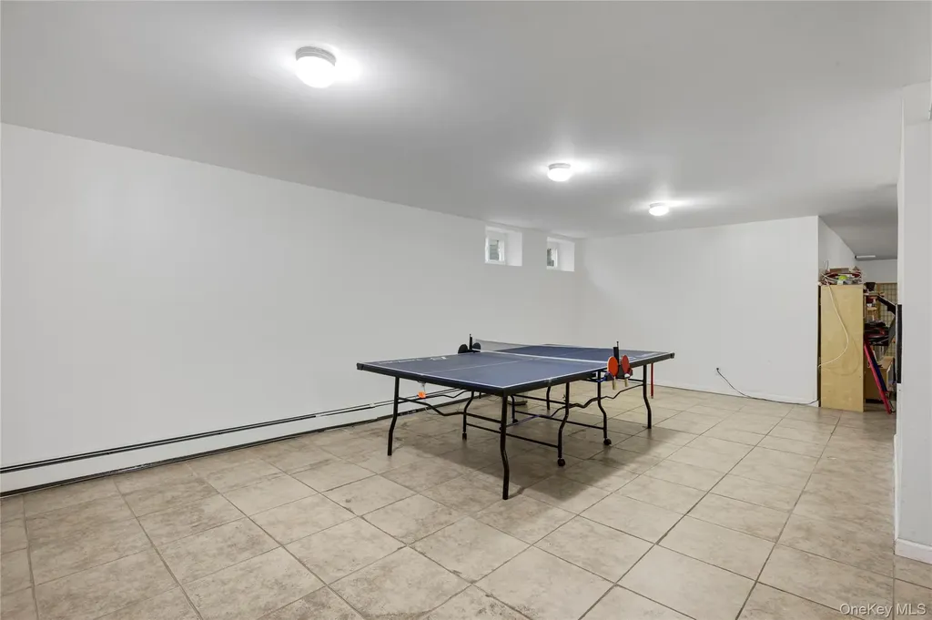 37 Peppermill Lane Dix Hills NY 11746