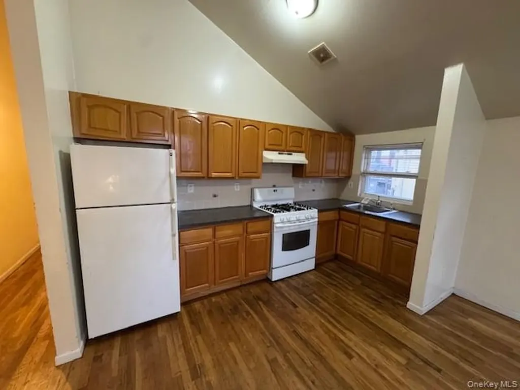 178 Highland Boulevard Brooklyn NY 11207